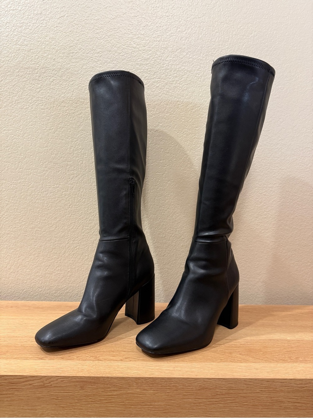 SOVANYOU Black Knee High Square Toe Boots – Size 8.5